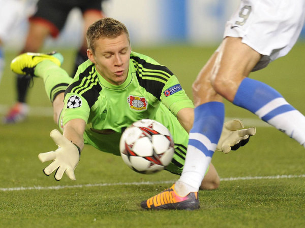 察到球员在 察到球员在