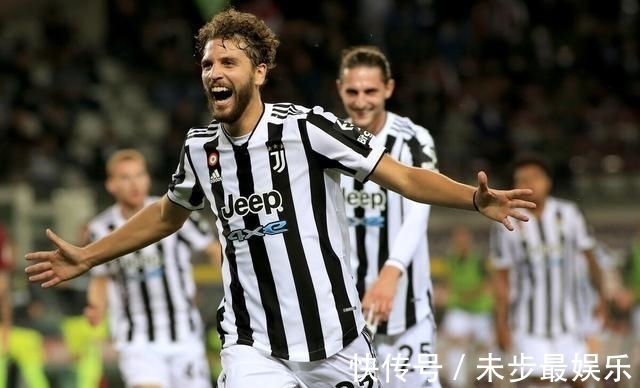 受赛后采访 受赛后采访