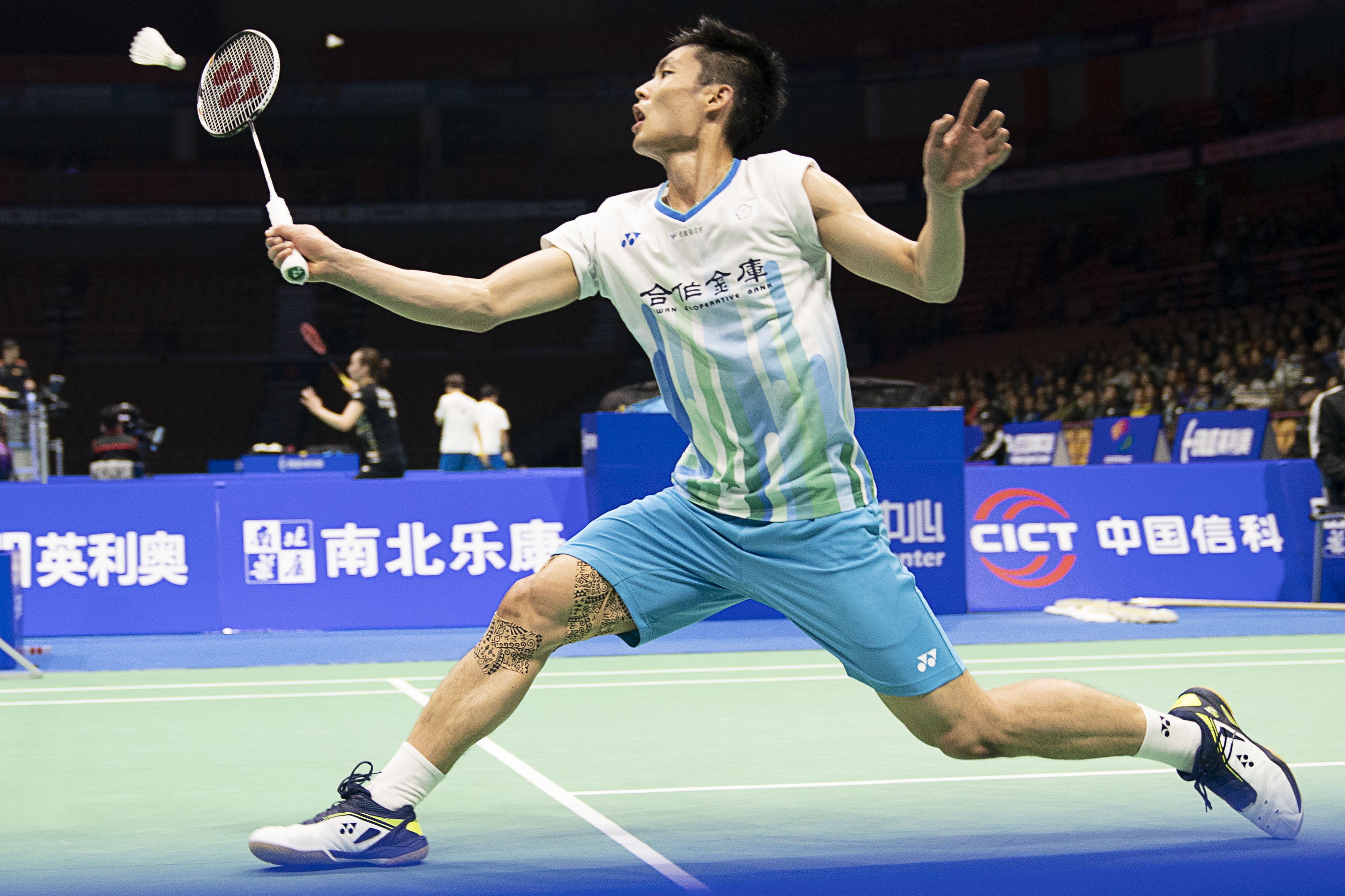 牌层面看 牌层面看